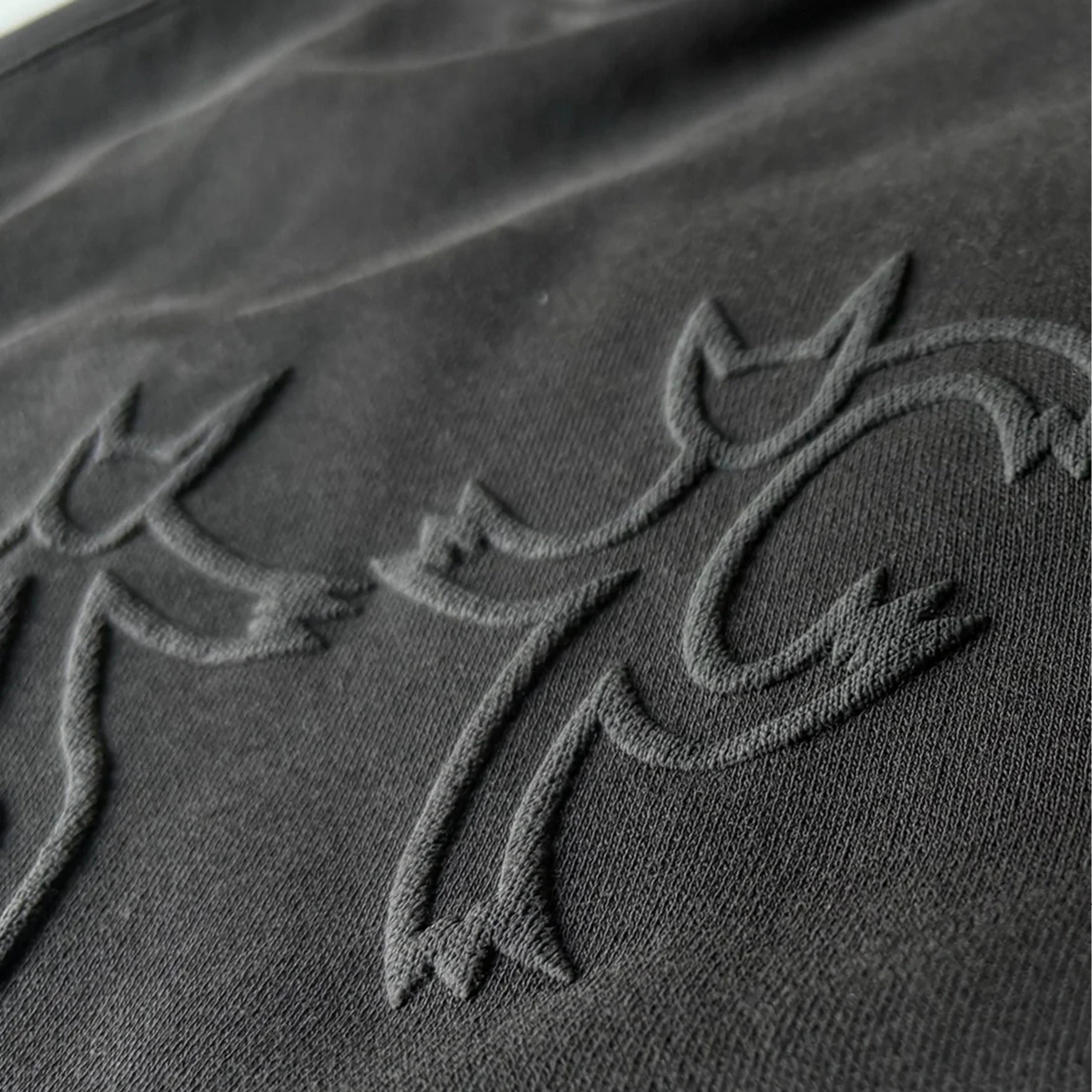 In Einem Atem Demon Hoodie Washed Black